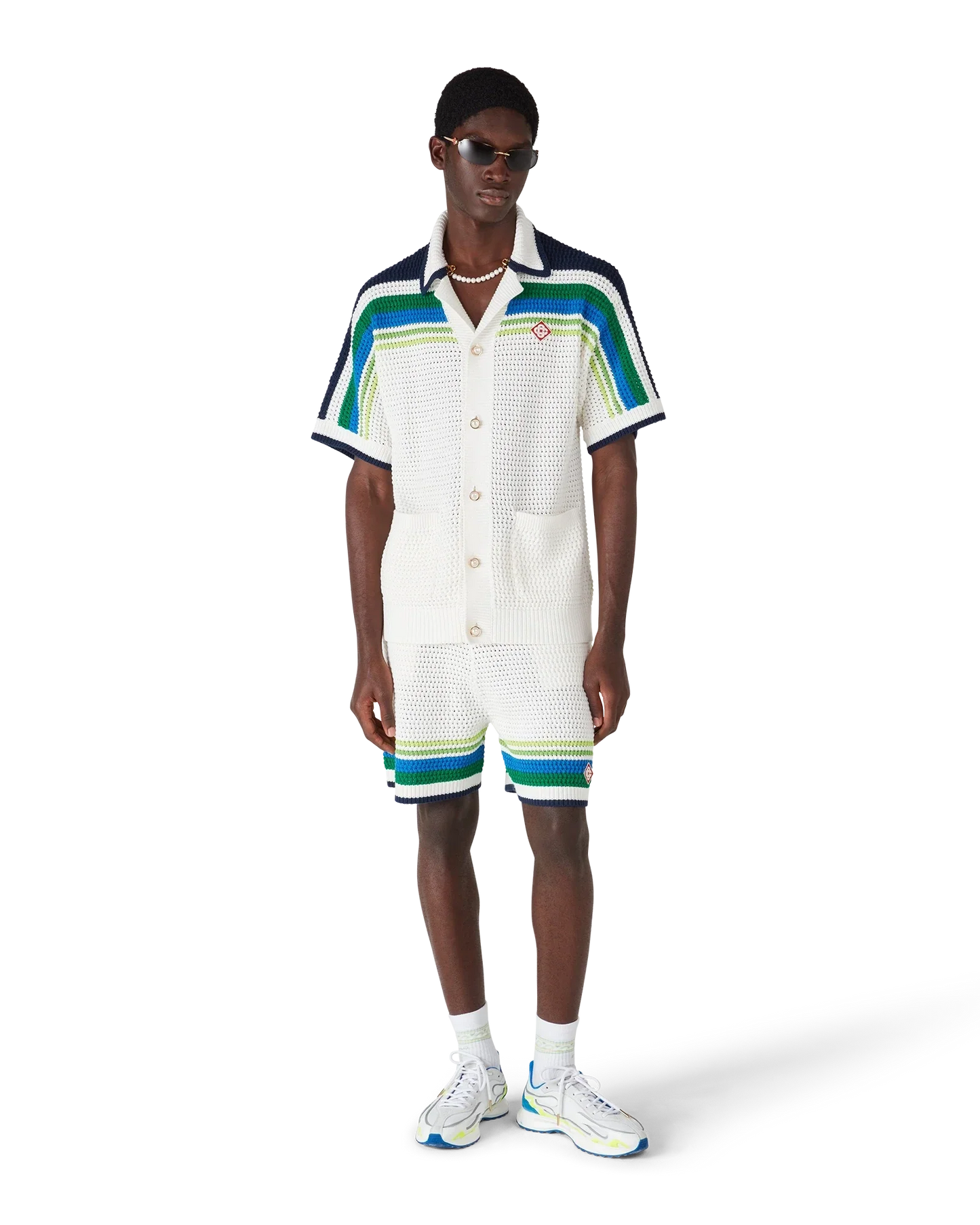 Chemise en maille tricotée à rayures et manches courtes