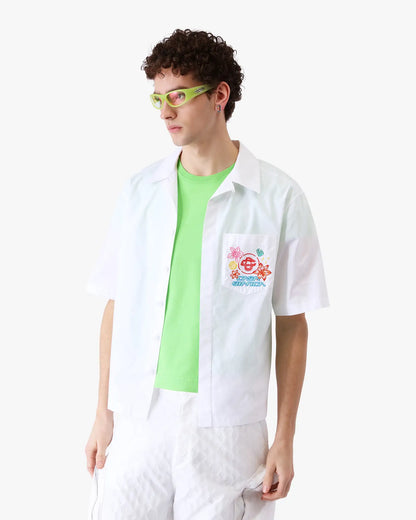 Chemise brodée à manches courtes avec collage d'icônes graphiques
