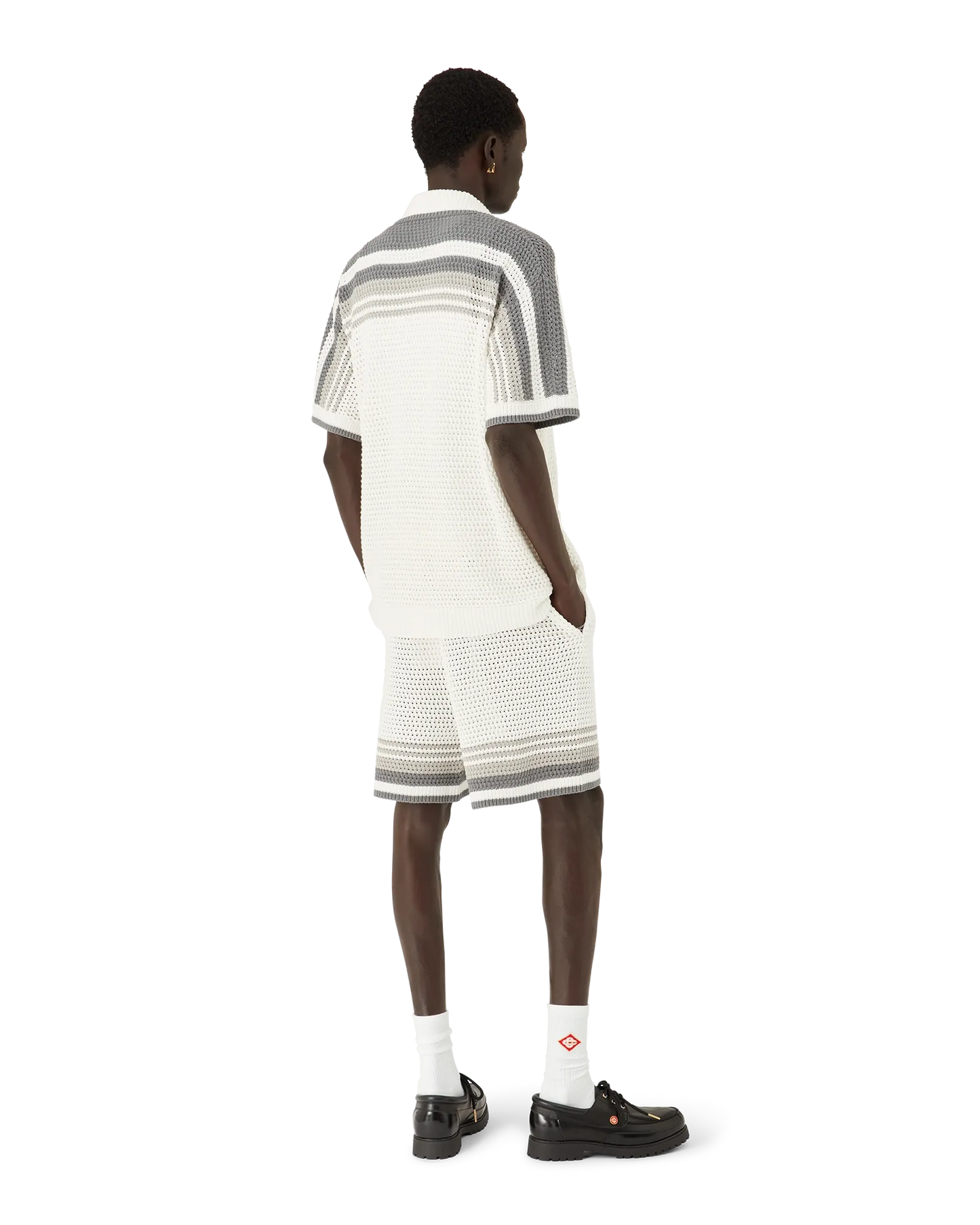 Chemise de tennis au crochet