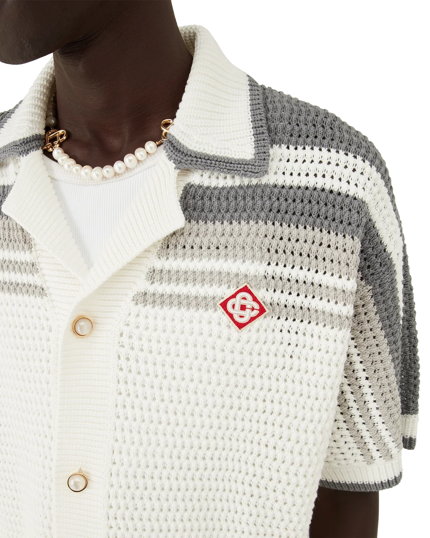 Chemise de tennis au crochet