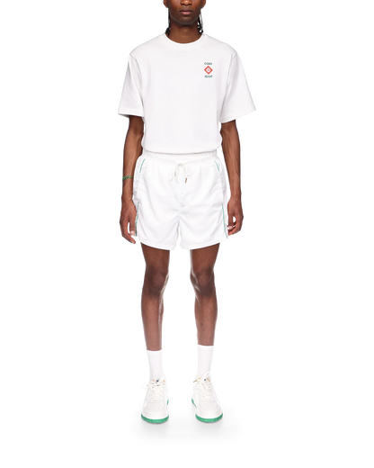 Short de sport à découpes laser