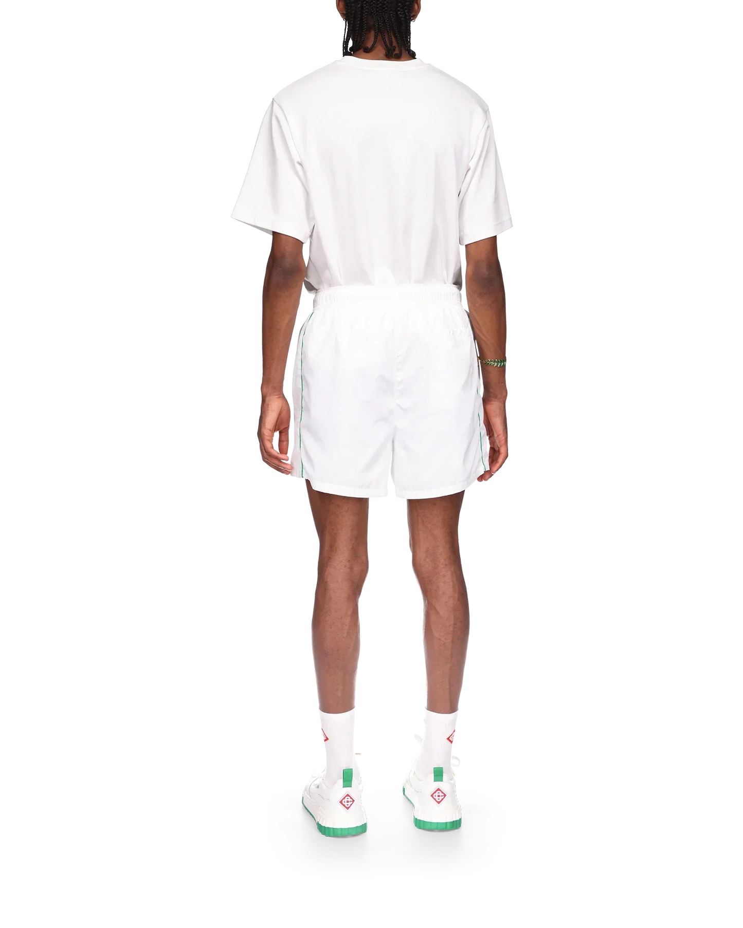 Short de sport à découpes laser