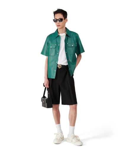 Chemise en cuir à manches courtes
