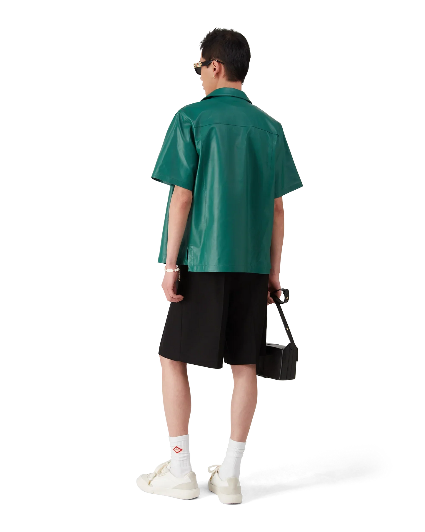 Chemise en cuir à manches courtes