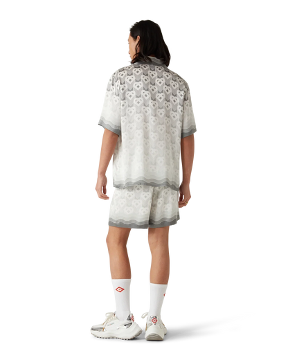 Chemise en soie à manches courtes et monogramme cœur dégradé